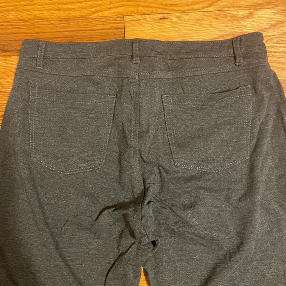 Like an Angel Gray Jeggings - Size 1X - Picture 5 of 6